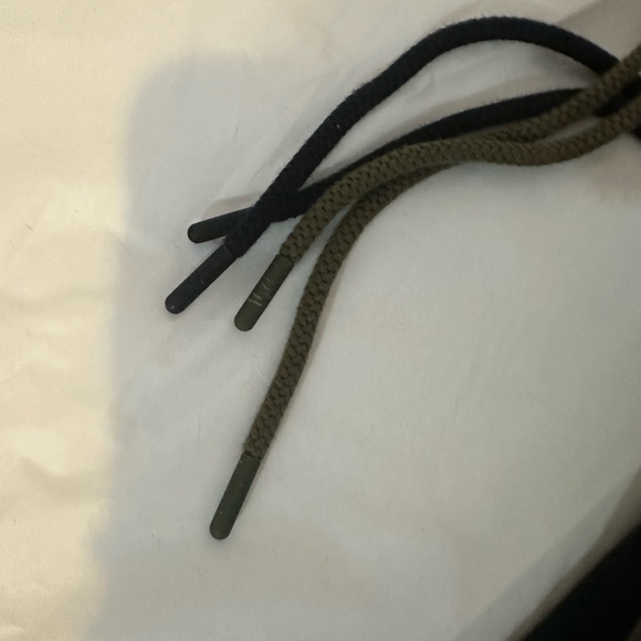 PINK Victoria's Secret Olive Green Cargo Sweatpants - Picture 8 of 8